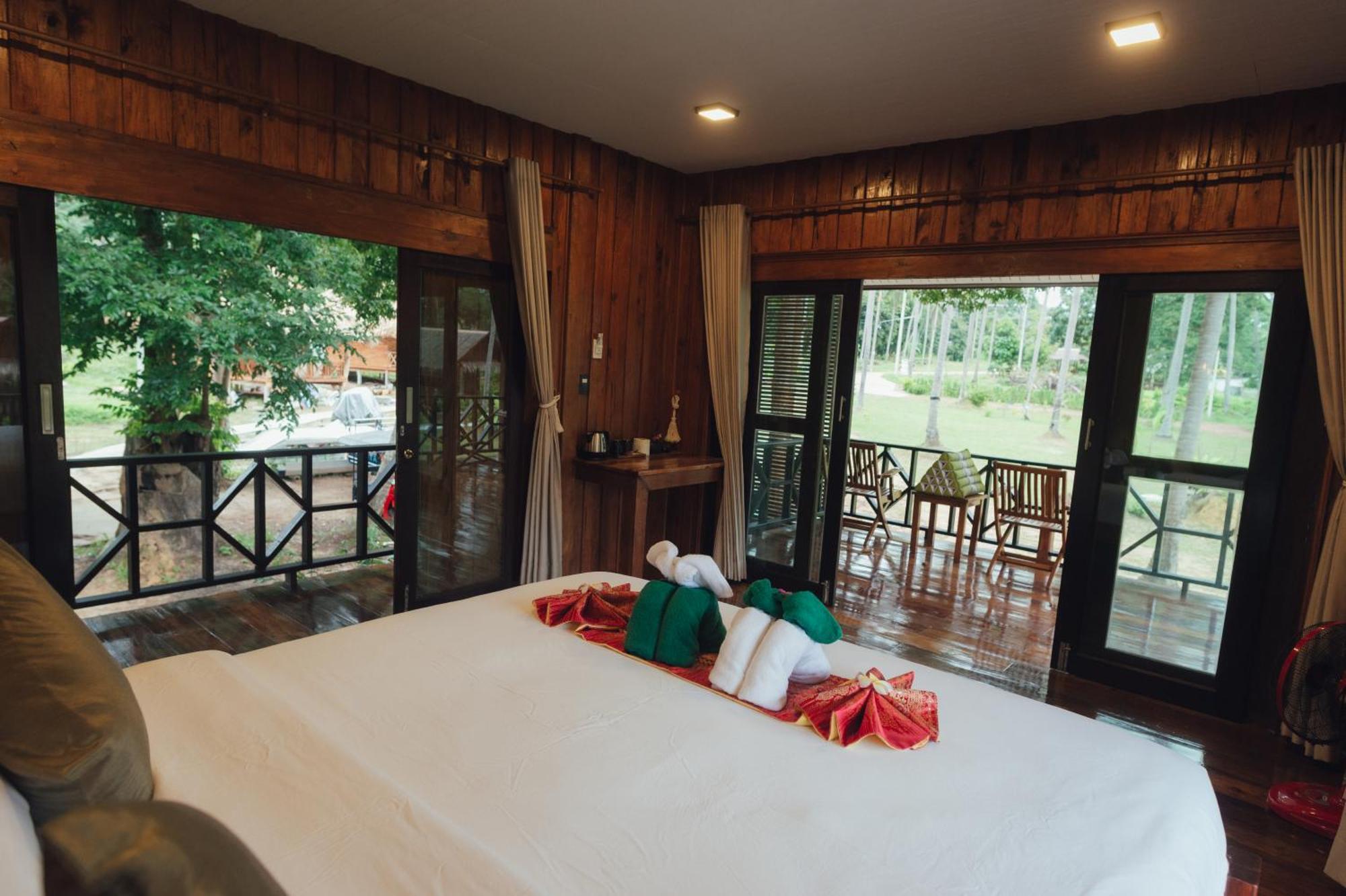 Coco Canopy Boutique Resort Koh Jum Dış mekan fotoğraf
