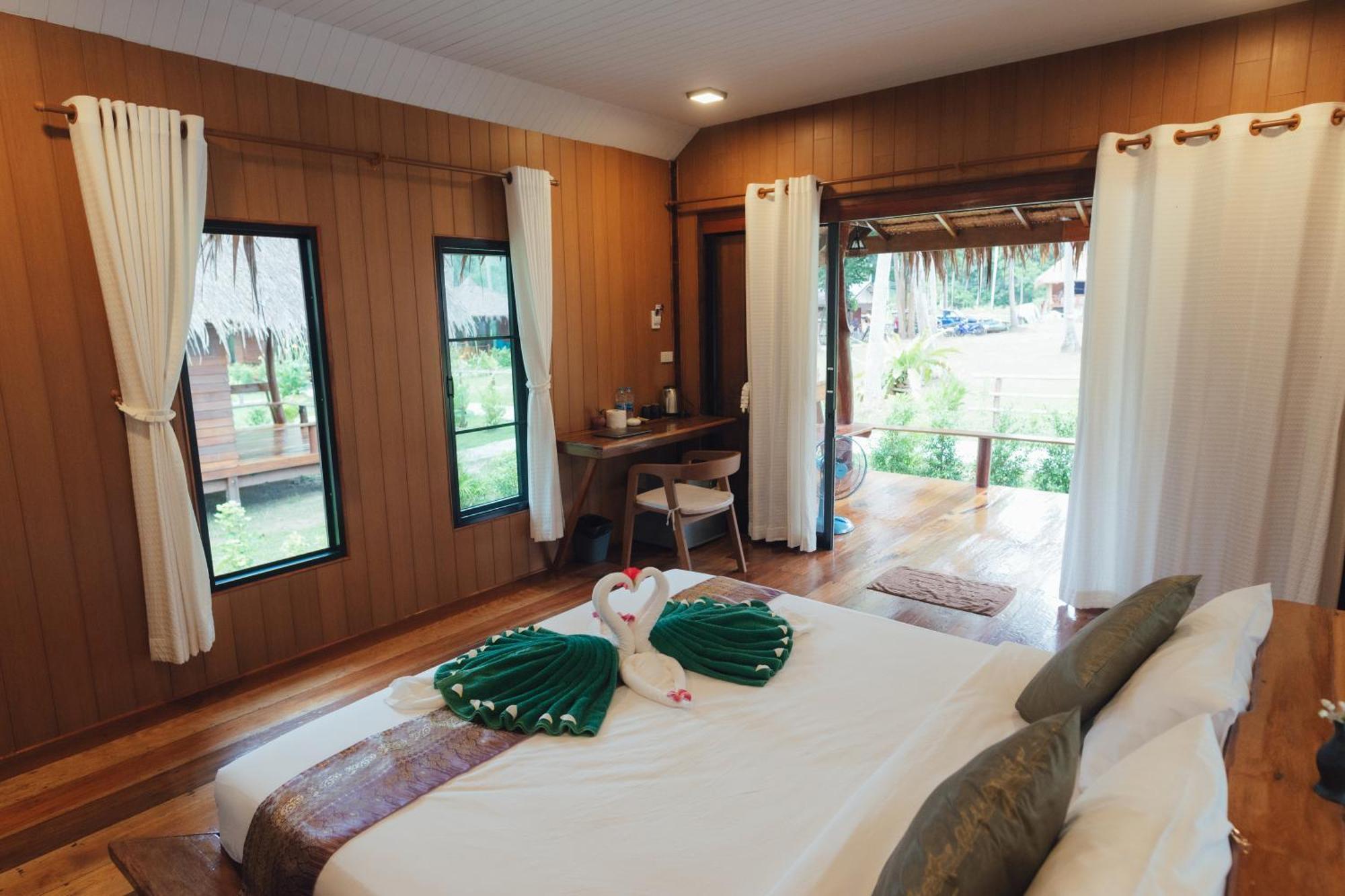 Coco Canopy Boutique Resort Koh Jum Dış mekan fotoğraf